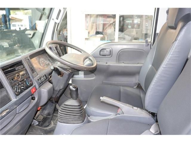 ISUZU  2019 Image 31