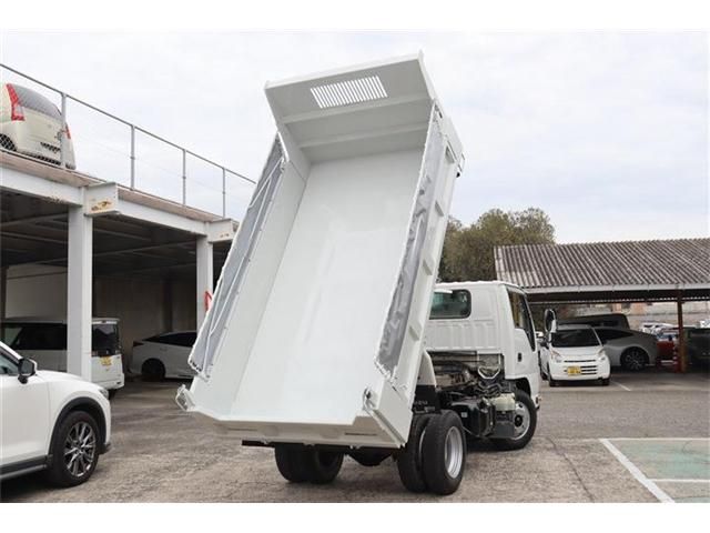 ISUZU  2019 Image 31