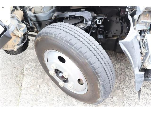 ISUZU  2019 Image 31