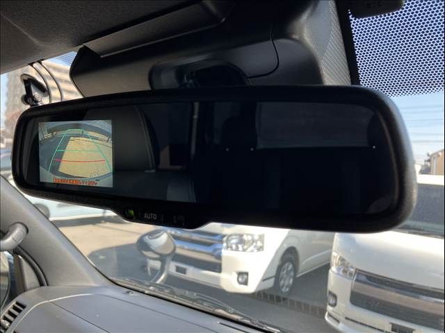 TOYOTA HIACE VAN 2WD 2019 Image 31