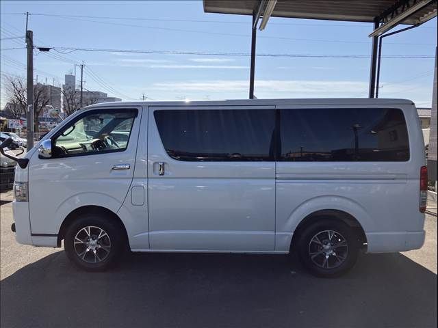 TOYOTA HIACE VAN 2WD 2019 Image 31
