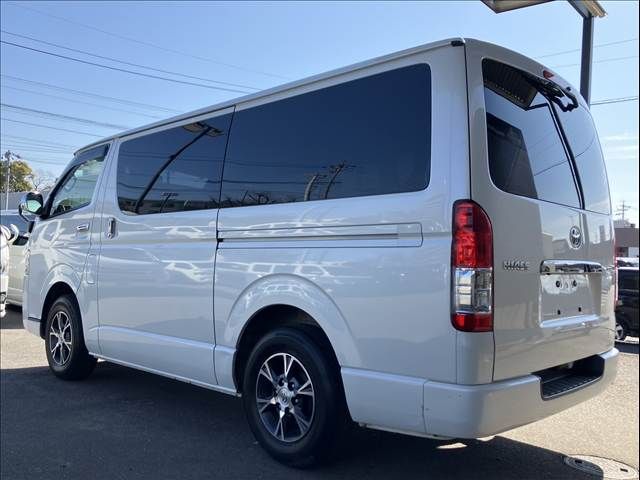 TOYOTA HIACE VAN 2WD 2019 Image 31