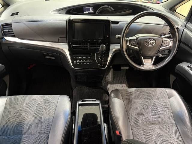 TOYOTA ESTIMA 2016 Image 31