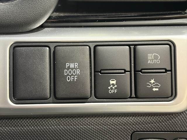 TOYOTA ESTIMA 2016 Image 31