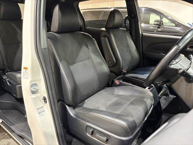 TOYOTA ESTIMA 2016 Image 31