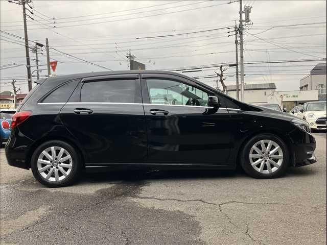 MERCEDES BENZ B CLAS 2016 Image 31