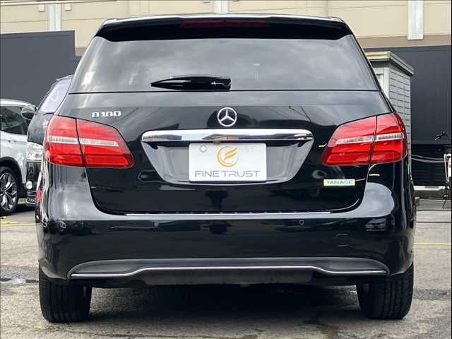 MERCEDES BENZ B CLAS 2016 Image 31