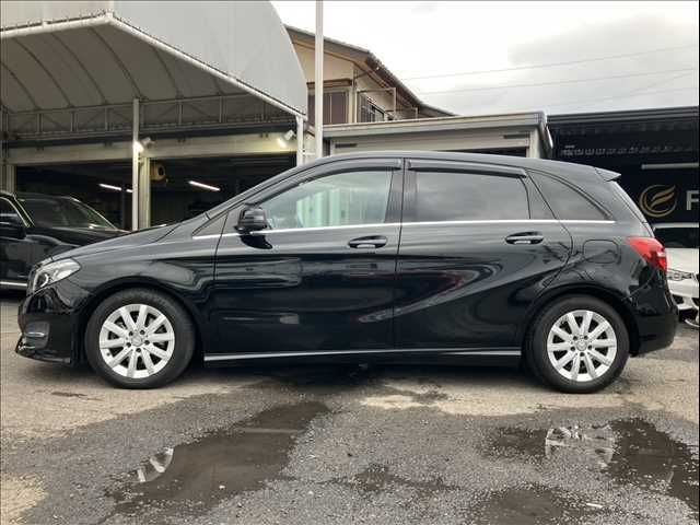 MERCEDES BENZ B CLAS 2016 Image 31