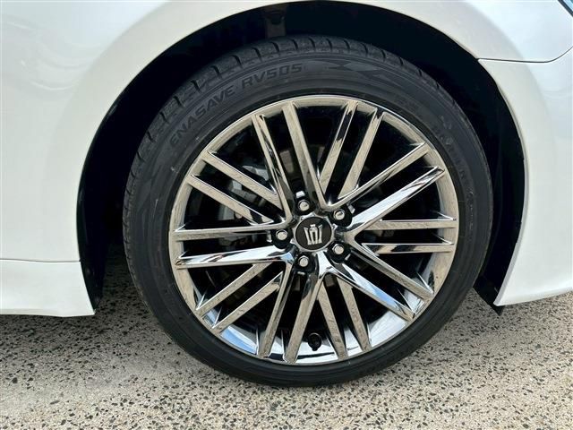 TOYOTA CROWN SEDAN HYBRID 2013 Image 31