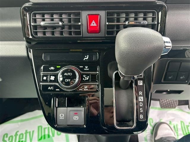 DAIHATSU TANTO CUSTOM 2024 Image 31