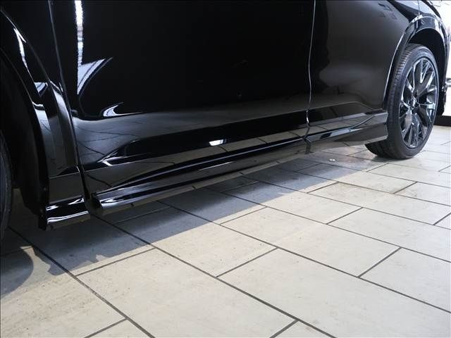 TOYOTA CROWN ESTATE 4WD 2025 Image 31