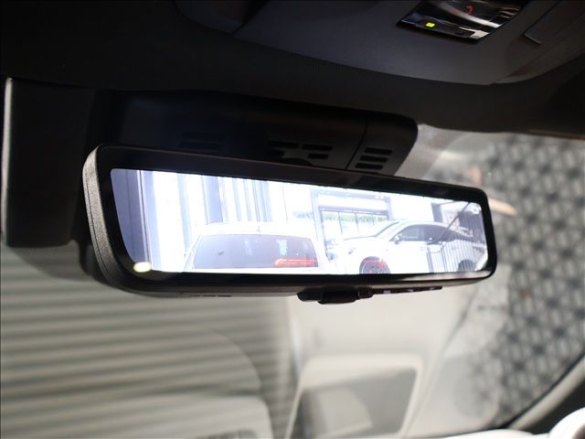 TOYOTA CROWN ESTATE 4WD 2025 Image 31