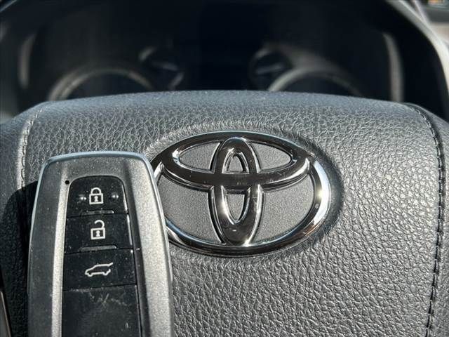 TOYOTA LANDCRUISER PRADO 2022 Image 31