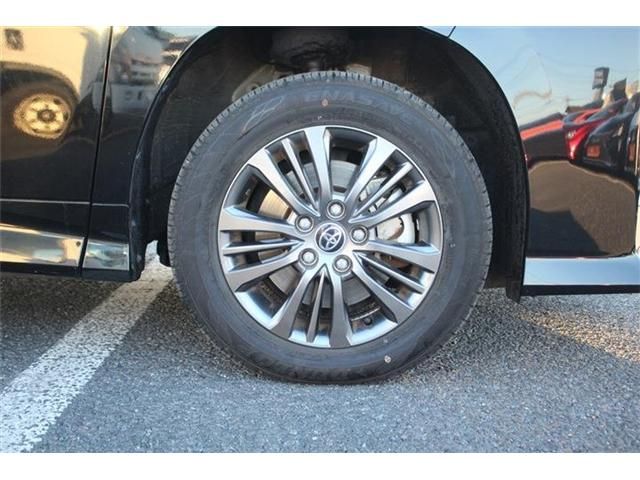 TOYOTA VOXY HYBRID 4WD 2022 Image 31