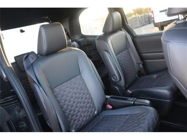 TOYOTA VOXY HYBRID 4WD 2022 Image 31