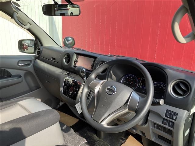 NISSAN NV350 CARAVAN 4WD 2021 Image 31
