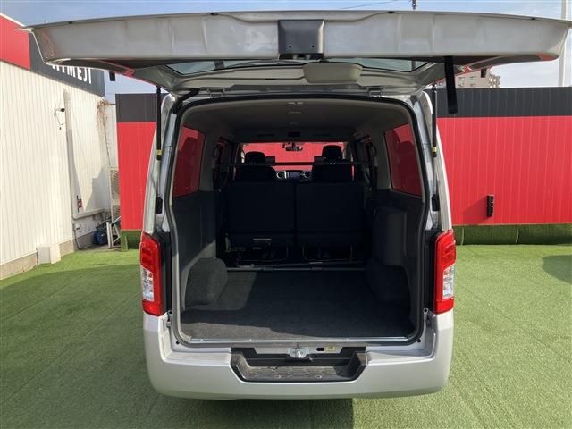 NISSAN NV350 CARAVAN 4WD 2021 Image 31