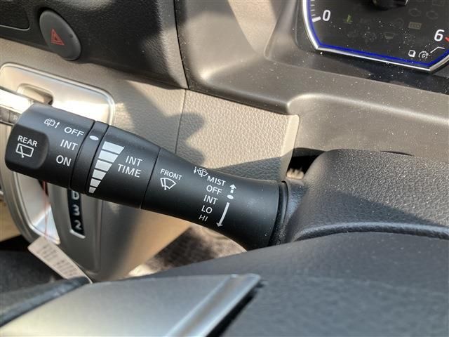 NISSAN NV350 CARAVAN 4WD 2021 Image 31