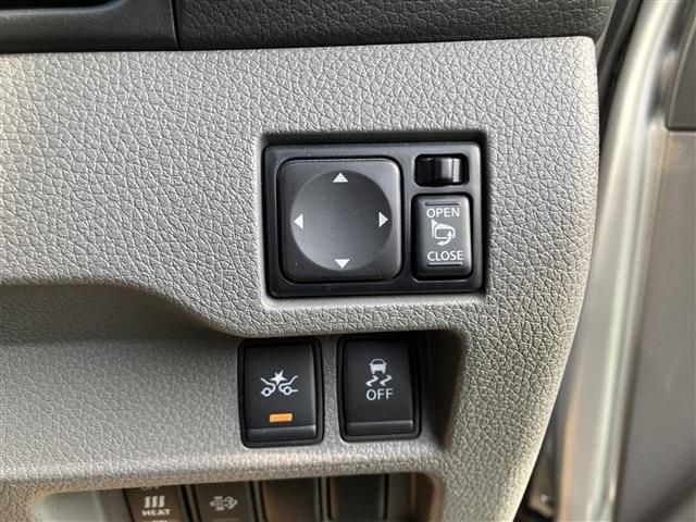 NISSAN NV350 CARAVAN 4WD 2021 Image 31