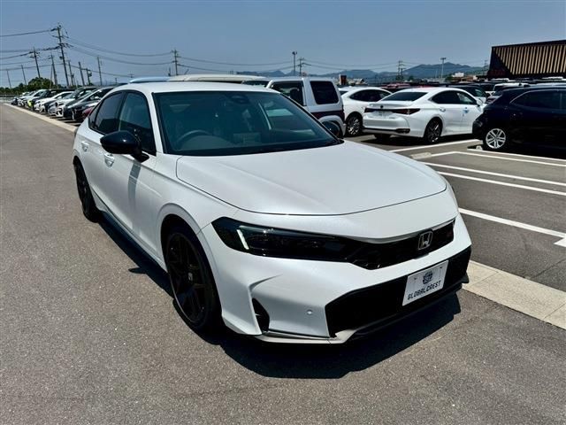 HONDA CIVIC HATCHBACK 2025 Image 31