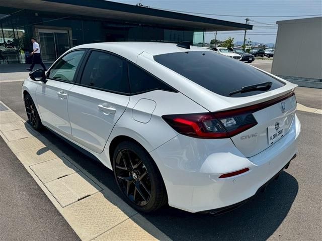 HONDA CIVIC HATCHBACK 2025 Image 31