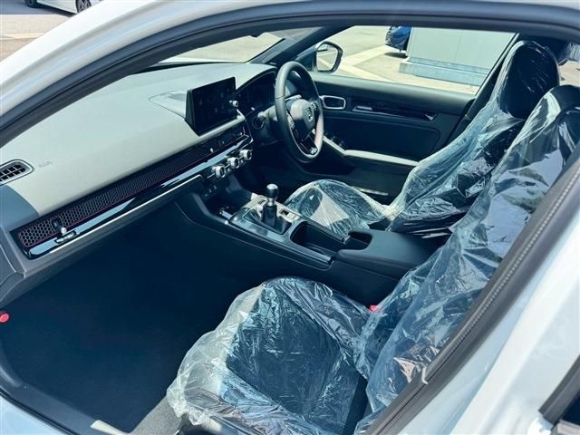 HONDA CIVIC HATCHBACK 2025 Image 31