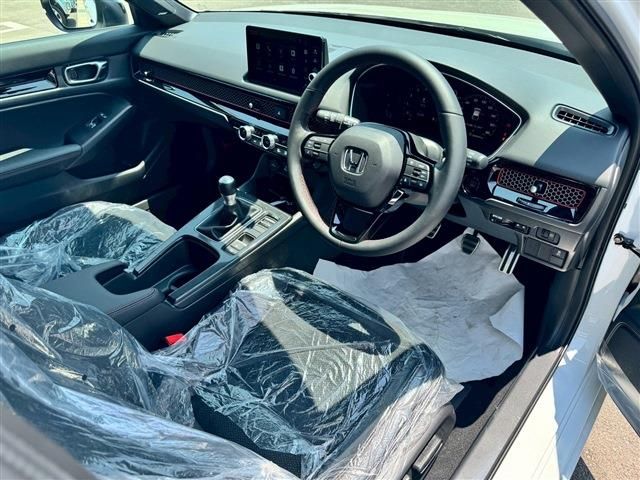 HONDA CIVIC HATCHBACK 2025 Image 31