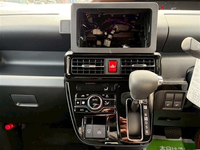 DAIHATSU TANTO CUSTOM 2024 Image 31