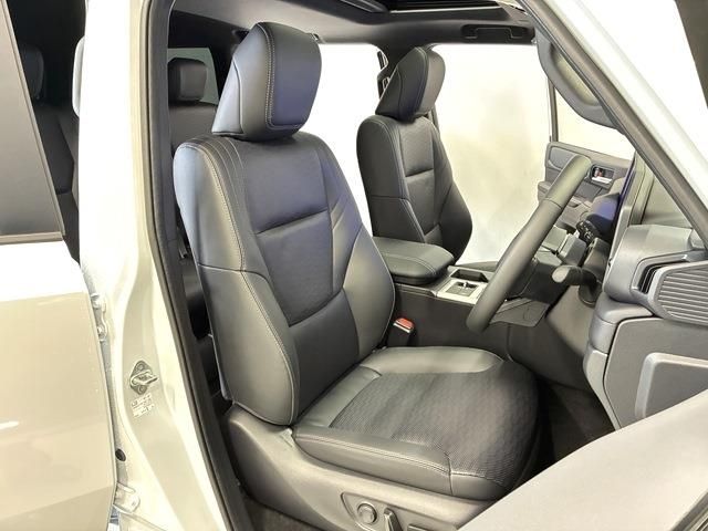 TOYOTA LANDCRUISER 250 2025 Image 31