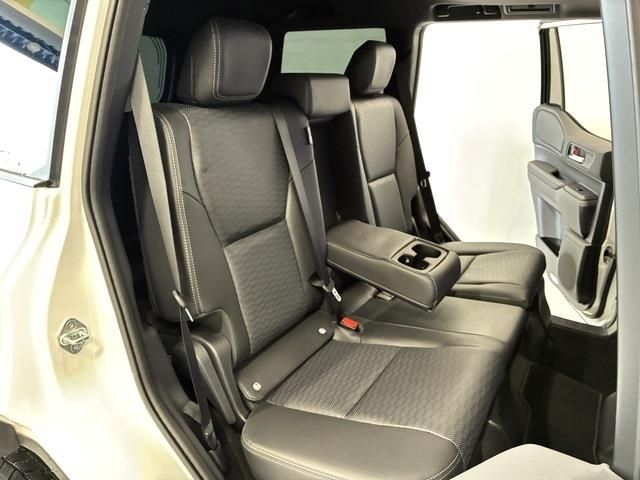 TOYOTA LANDCRUISER 250 2025 Image 31