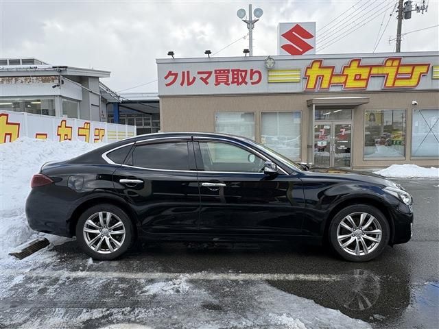 NISSAN FUGA 4WD 2017 Image 31