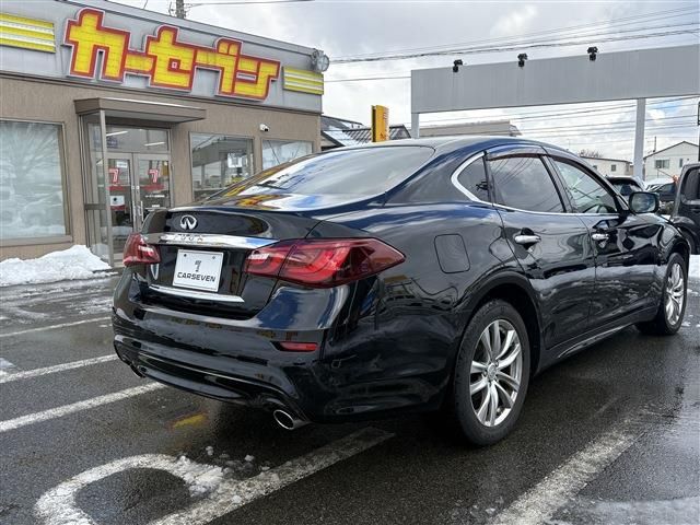 NISSAN FUGA 4WD 2017 Image 31