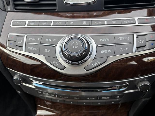 NISSAN FUGA 4WD 2017 Image 31