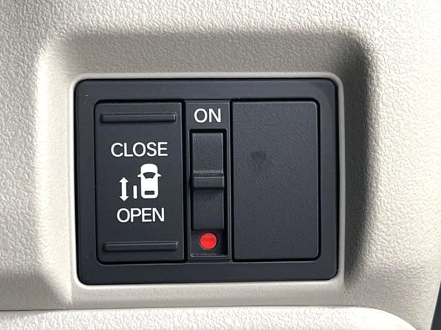 HONDA N BOX 2024 Image 31