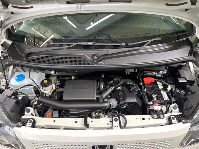 HONDA N BOX 2024 Image 31