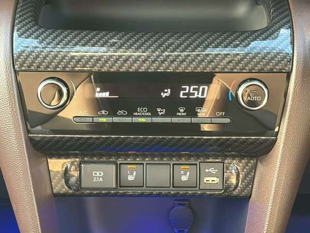 TOYOTA YARIS CROSS HYBRID 2022 Image 31