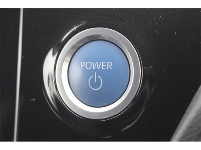 TOYOTA NOAH HYBRID 2022 Image 31