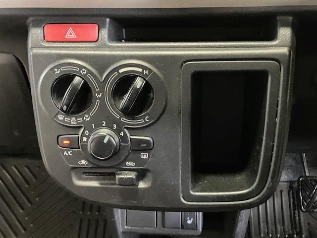 SUZUKI ALTO  4WD 2019 Image 31