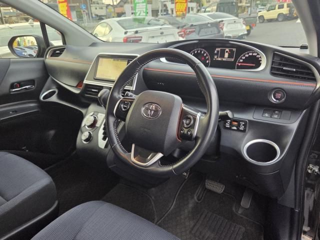 TOYOTA SIENTA 2017 Image 31