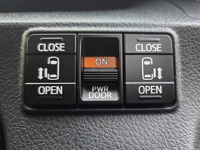 TOYOTA SIENTA 2017 Image 31