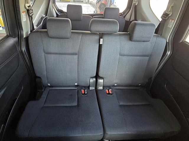 TOYOTA SIENTA 2017 Image 31