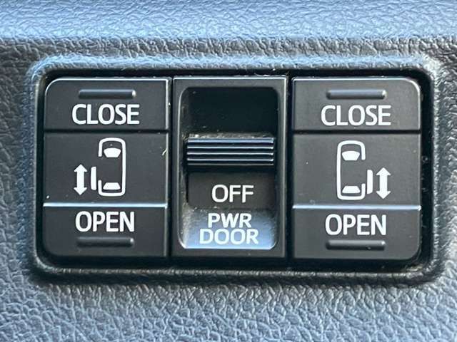 TOYOTA SIENTA HYBRID 2018 Image 31