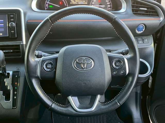 TOYOTA SIENTA HYBRID 2018 Image 31