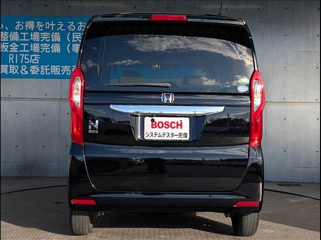 HONDA N BOX 2018 Image 31