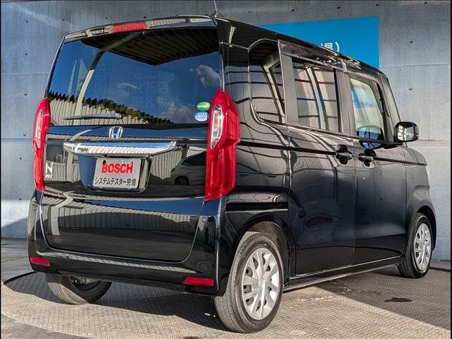 HONDA N BOX 2018 Image 31