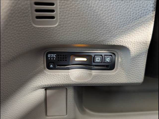 HONDA N BOX 2018 Image 31