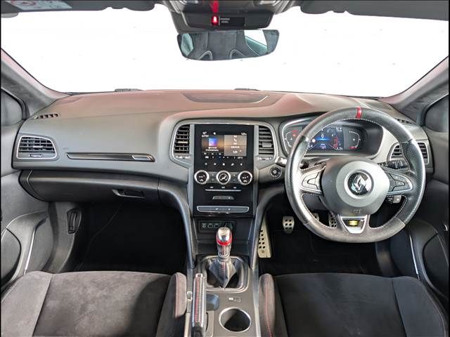 RENAULT MEGANE HATCH 2021 Image 31