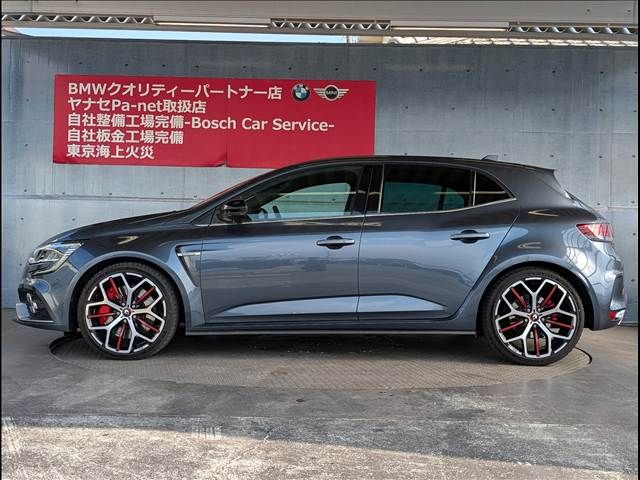 RENAULT MEGANE HATCH 2021 Image 31