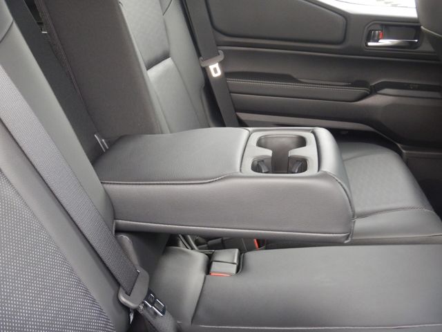 TOYOTA LANDCRUISER 250 2024 Image 31