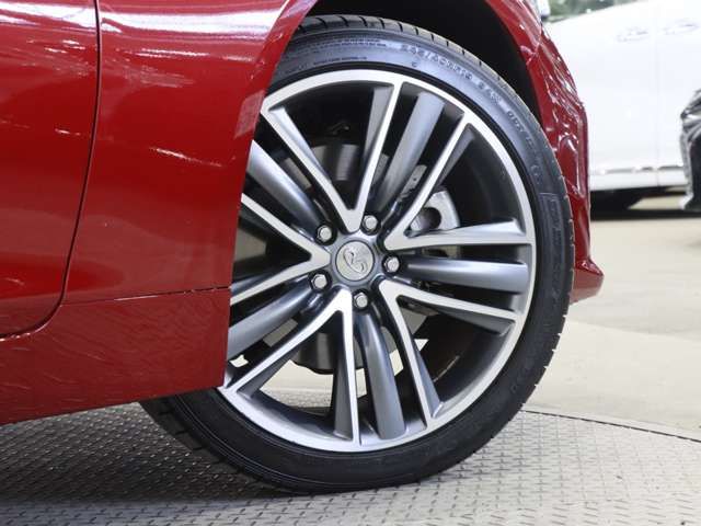 NISSAN SKYLINE 2016 Image 31